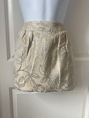 Eight Sixty Gold Floral Jacquard Mini Skirt XS NWOT